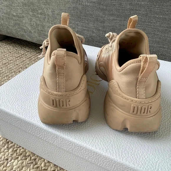 D-Connect Sneaker Nude (Dior) - Picture 8 of 16
